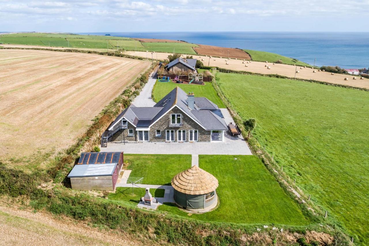 Ocean View,Kinsale, Hosted By Exquisite Holiday Homes, Sleeps 22 ภายนอก รูปภาพ