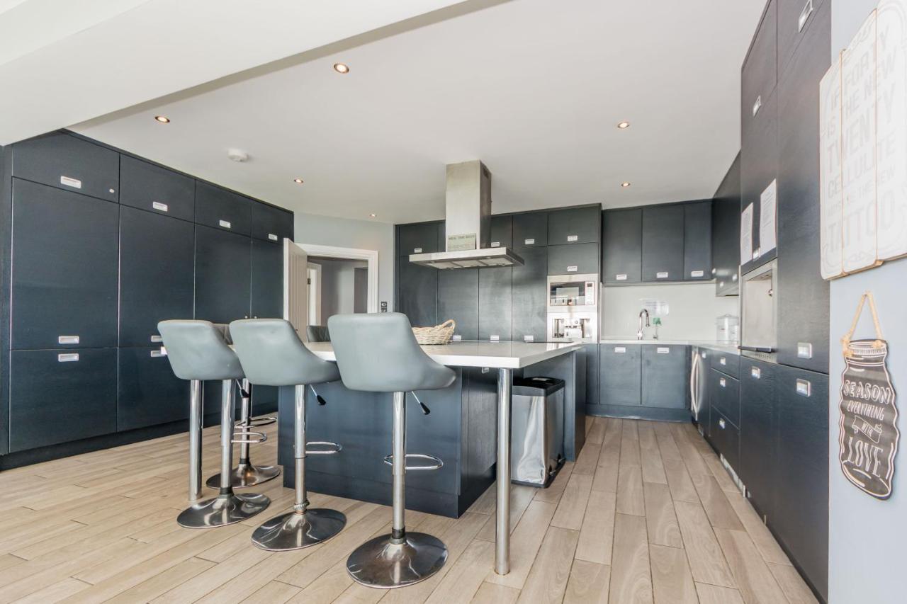 Ocean View,Kinsale, Hosted By Exquisite Holiday Homes, Sleeps 22 ภายนอก รูปภาพ