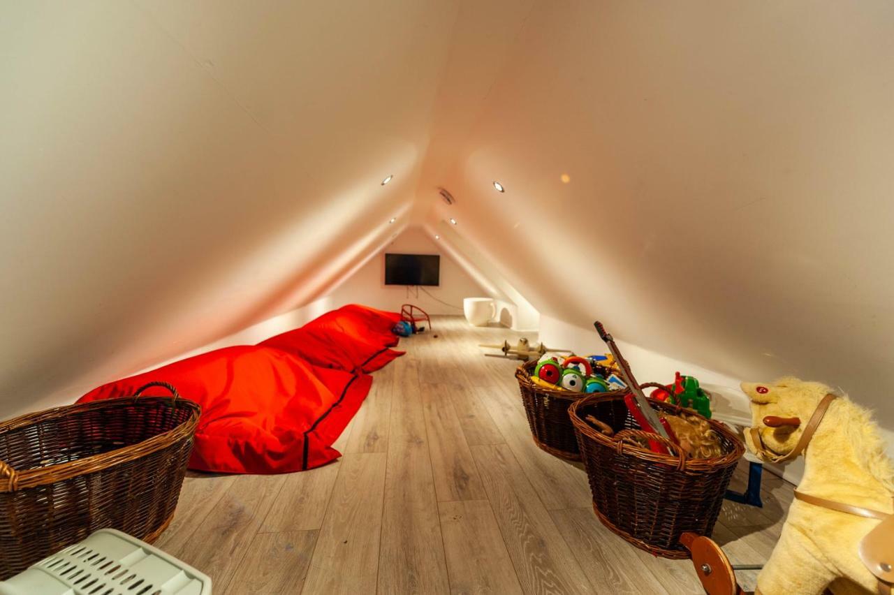 Ocean View,Kinsale, Hosted By Exquisite Holiday Homes, Sleeps 22 ภายนอก รูปภาพ